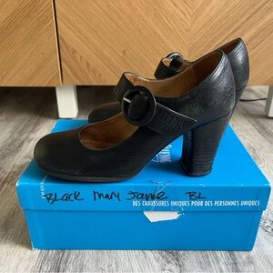 John Fluevog Soprano Mary Jane